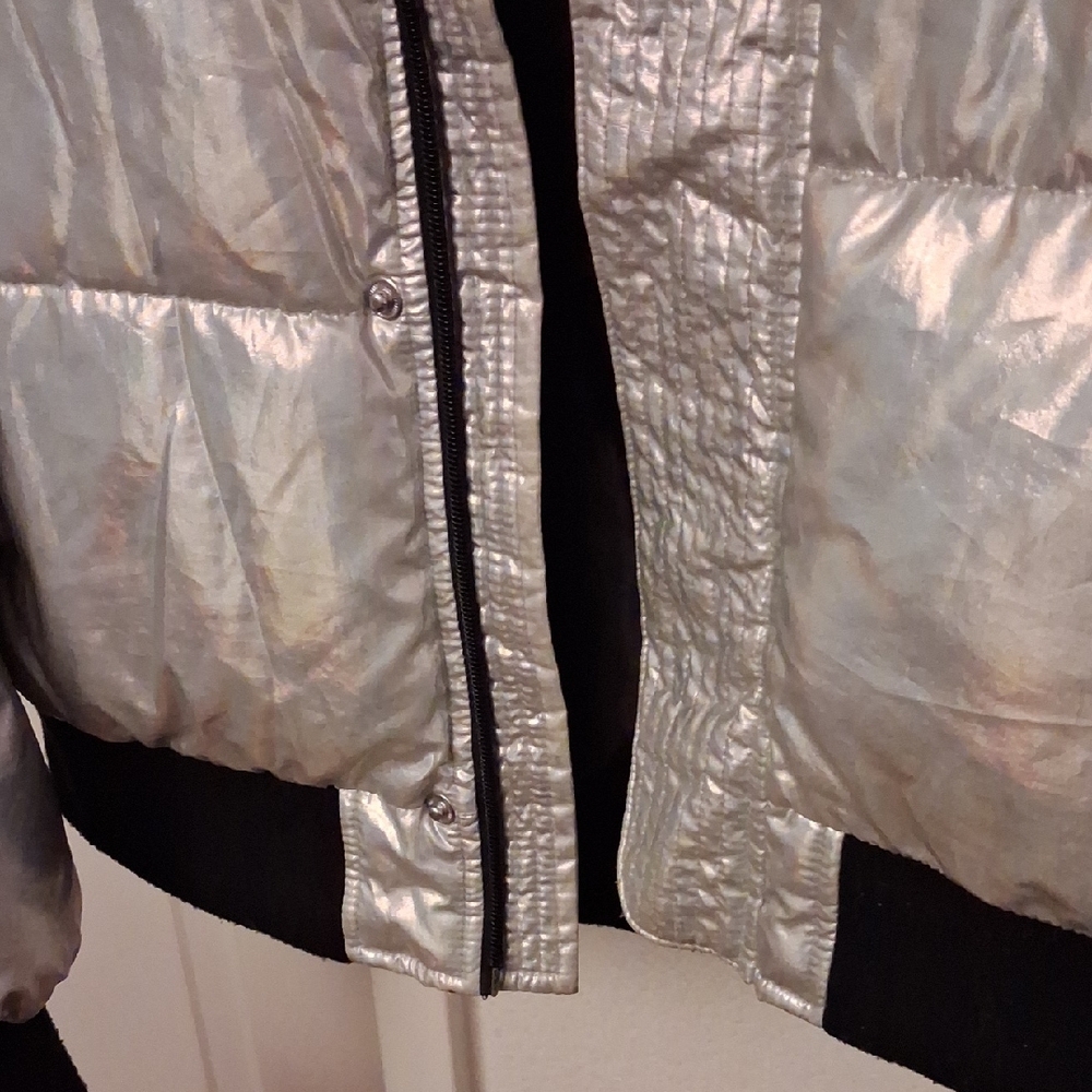 Forever 21 Silver Puffer Jacket - image 5